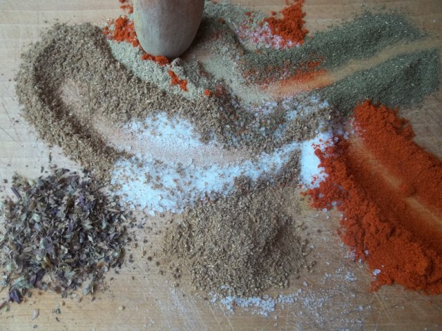 Mixing Ingredients for Akhkhyla