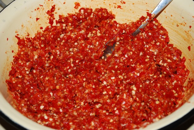 Mixing Peppers and garlic - Copy