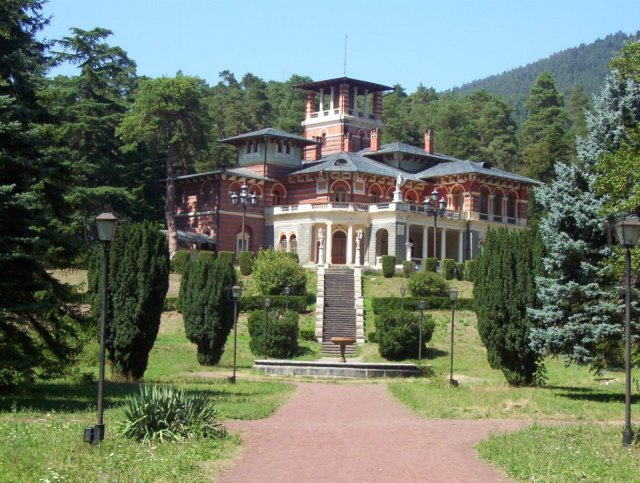 Romanov Palace in Likani