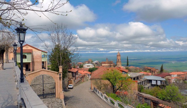 The town of Signagi. Photo by Roberto Strauss via Flickr.