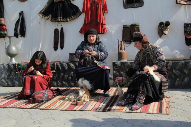 A demonstration of traditional spinning at the Mtskhetoba - Svetitskhovloba celebration