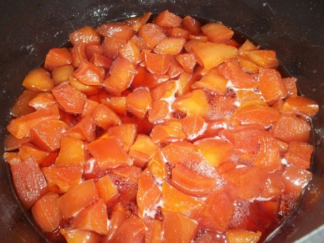 Cooking Quince - Copy