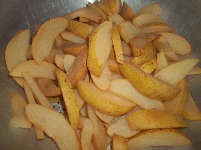 Drain with a colander - Copy