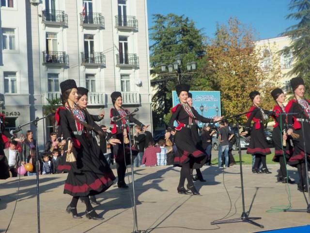 Dancers at the Ozurgetoba - Alegroba 2014 celebration. Photo courtesy of მე მიყვარს ოზურგეთი