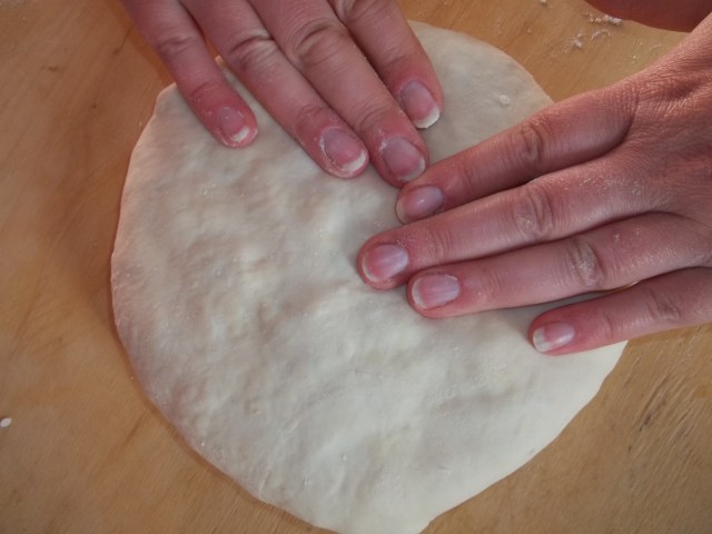 Flatten into a circular shape