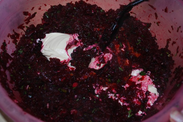 Mixing Mayonnaise and Tomato Sauce