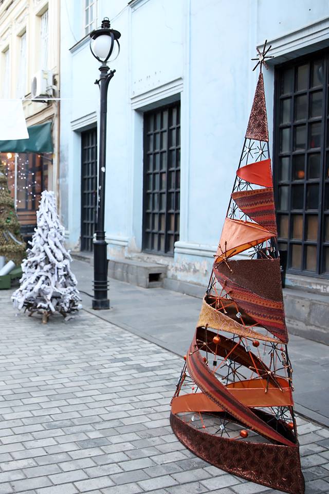 Christmas tree design by Bank of Georgia