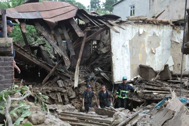 Up to EUR 3 million will be made available by the European Commission to help provide housing. Photo source: State Security and Crisis Management Council