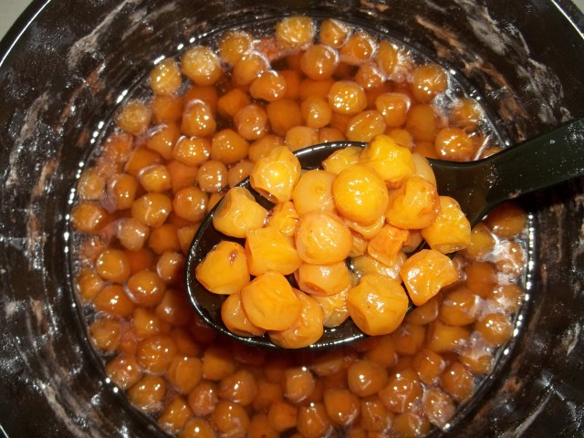 Boiled white cherries