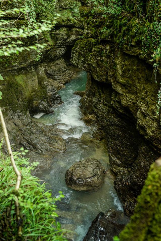 Martvili Canyons. Photo by Migawki z podróży