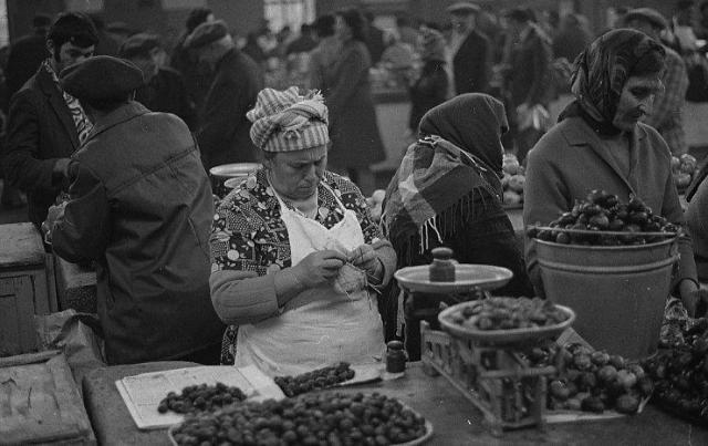 A market in Tbilisi in 1976