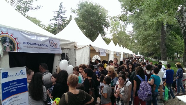 Visitors at the Scientific Picnic at Vake Park in Tbilisi
