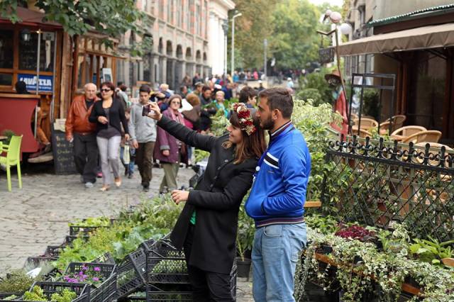Visitors enjoying Tbilisoba in the Old Town district