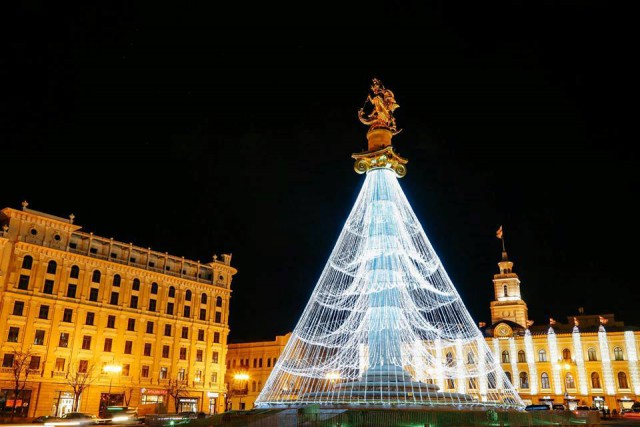 Christmas illuminations in Tbilisi's Freedom Square