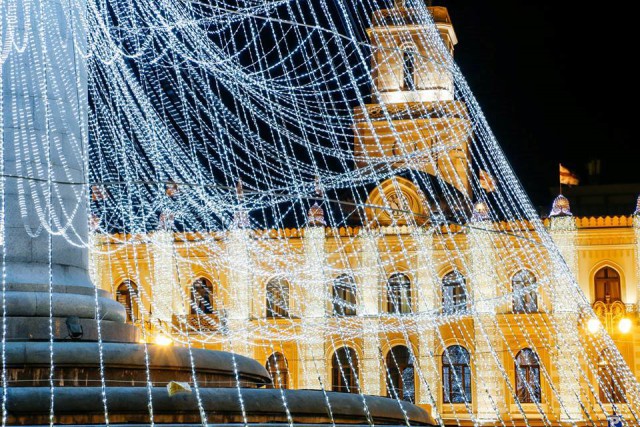 Christmas illuminations in Tbilisi's Freedom Square
