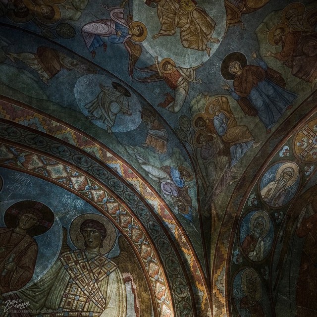 Interior of the Sioni Cathedral of the Dormition in Tbilisi. Photo by Pablo Ferrari.